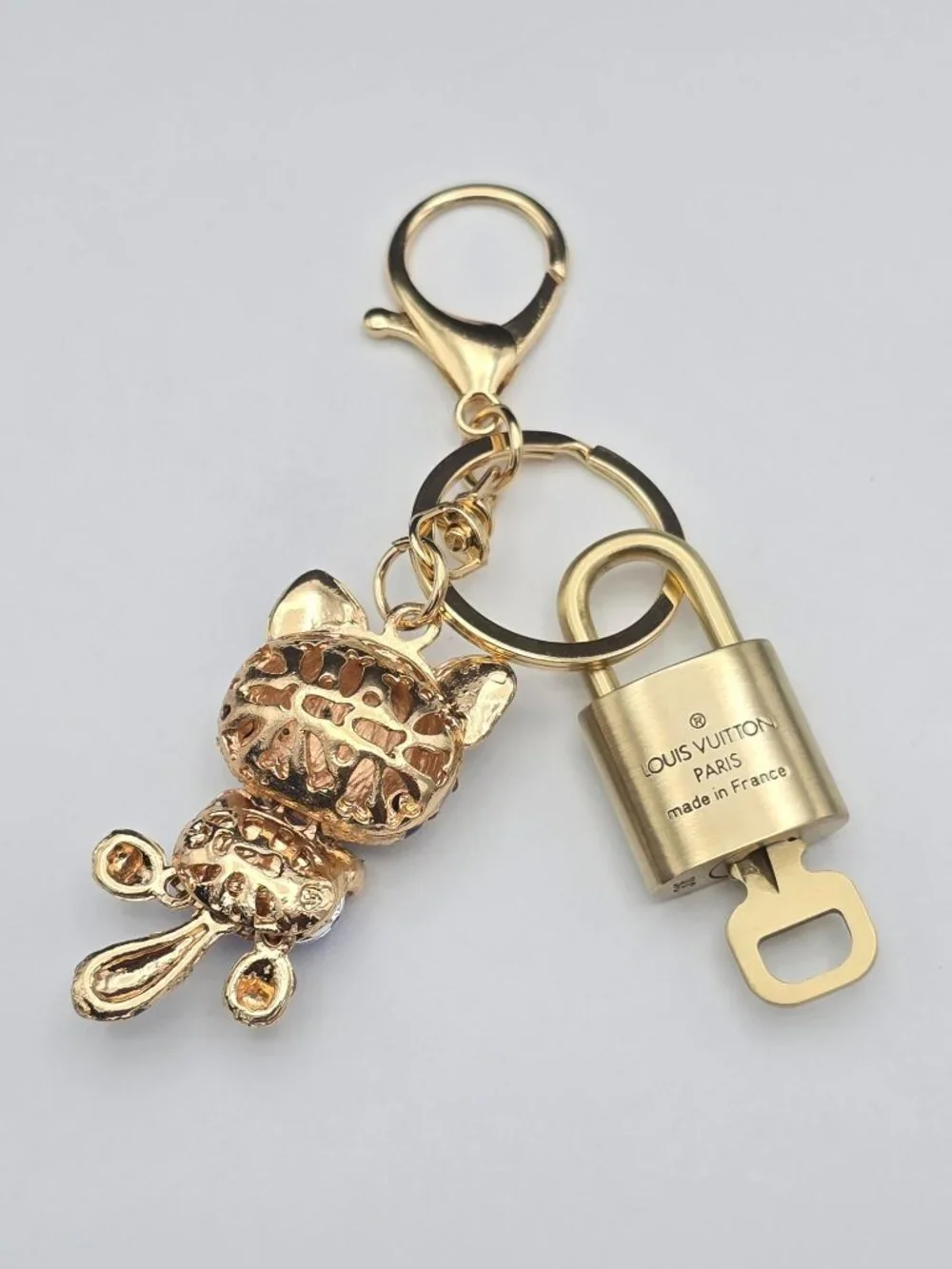 Authentic Louis Vuitton Gold Padlock & Key 🔒LV Bag Unbranded Cat Charm Keychain